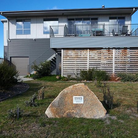Granite Beach House @ Bay Of Fires Binalong Bay المظهر الخارجي الصورة